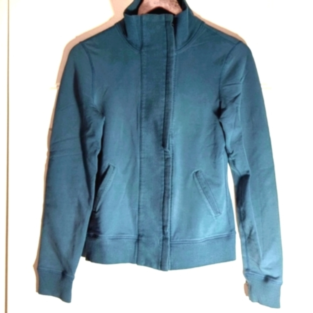 Lululemon Teal Blue Activewear Jacket